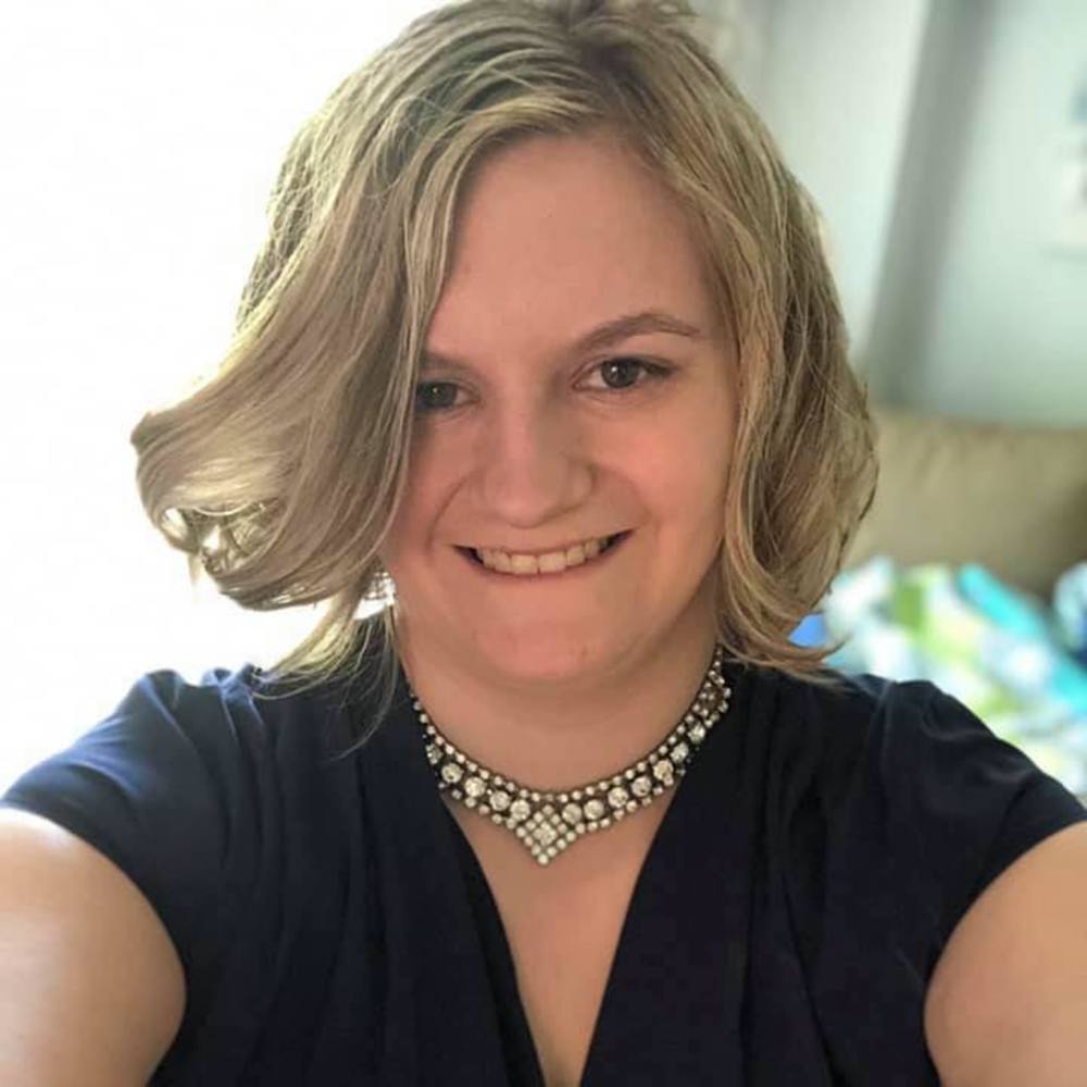 Meet your Posher, Anamarie